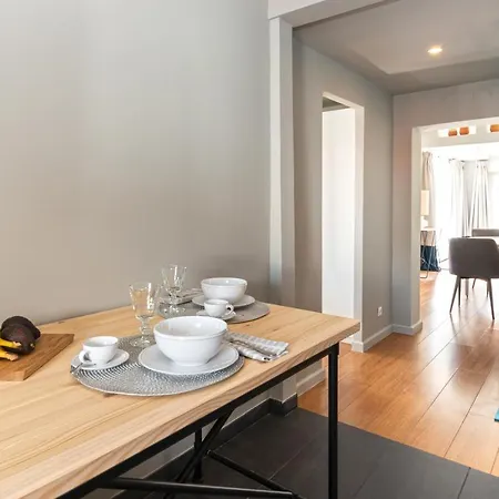 아파트 Flat With Beautiful View To Tejo River In Lapa