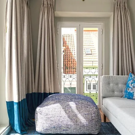 Flat With Beautiful View To Tejo River In Lapa